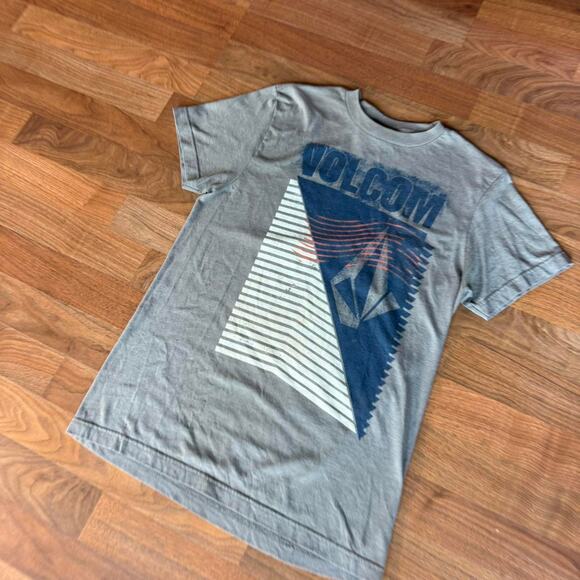 Y2K Volcom Stone Graphic T-Shirt - Picture 6 of 7